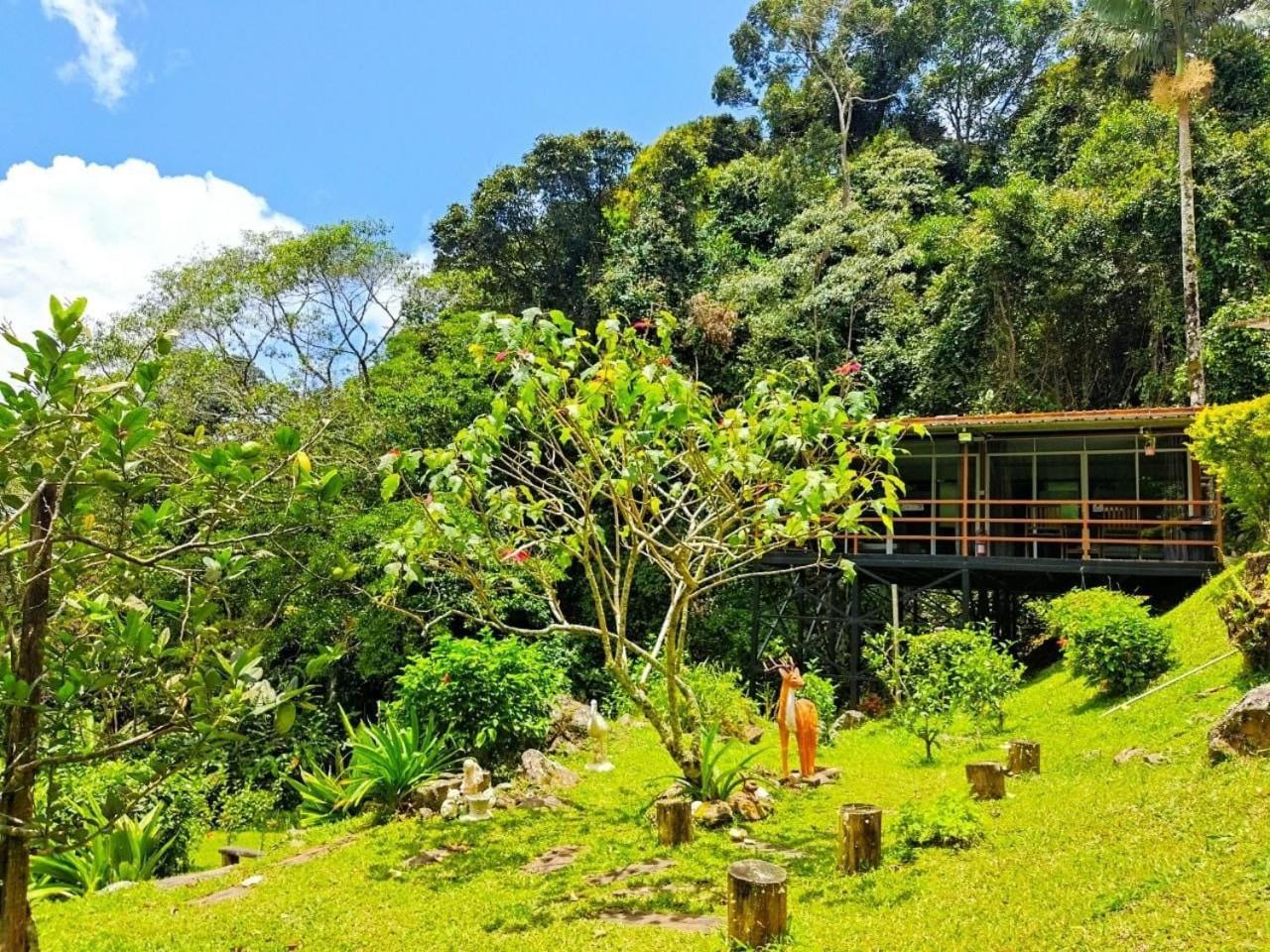 J Residence Kampong Kundassan 外观 照片